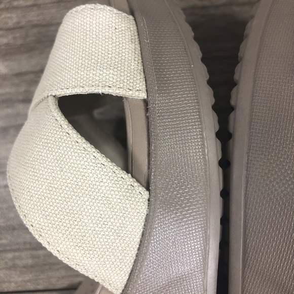 Crocs Leigh II Wedge Sandals sz 9 - Picture 14 of 15